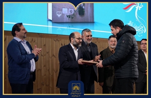 گزارش تصویری | آیین اختتامیه هجدهمین دوره جایزه ادبی جلال آل‌احمد